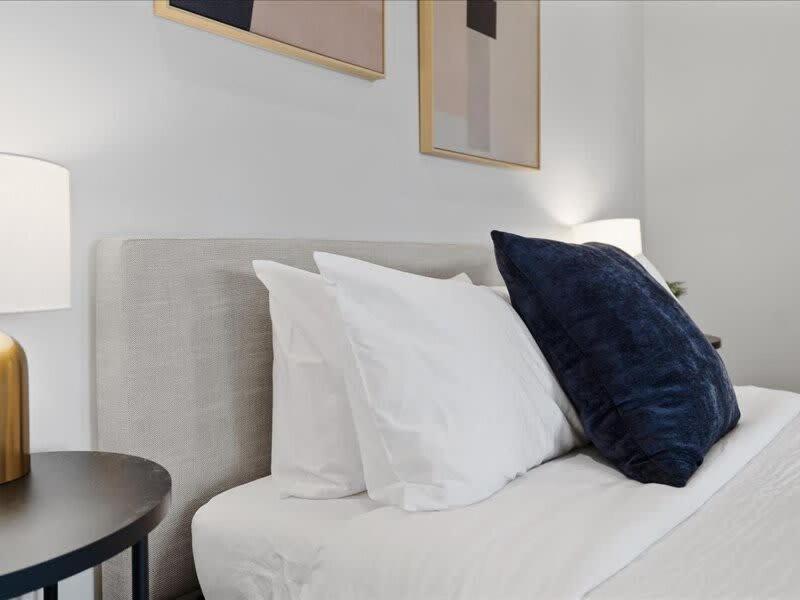 Cozysuites Roomy 1Br, Ppg Paints Arena, Pitts Питтсбург Экстерьер фото